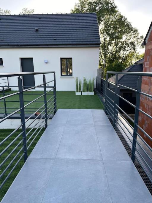 Green Home Paris Disneyland Chalifert Exteriör bild